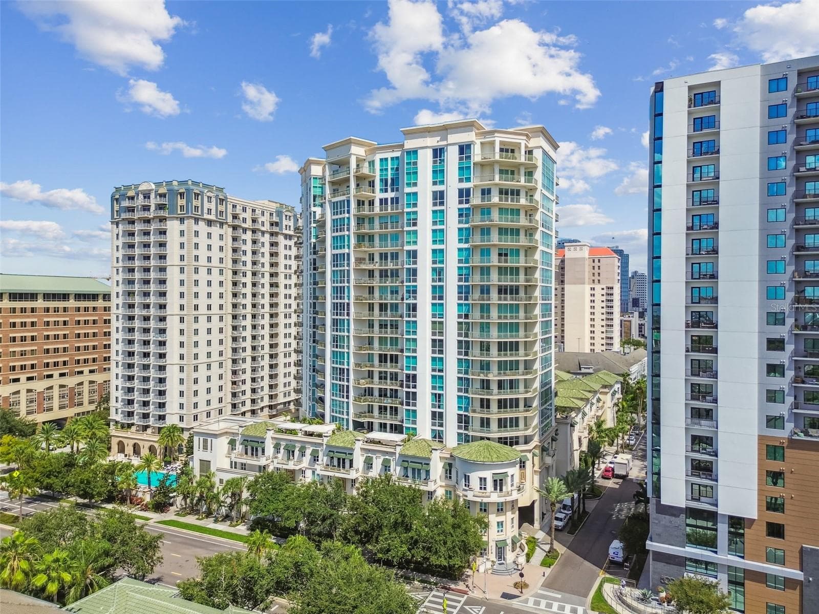 450 KNIGHTS RUN AVE #502, Unit 502