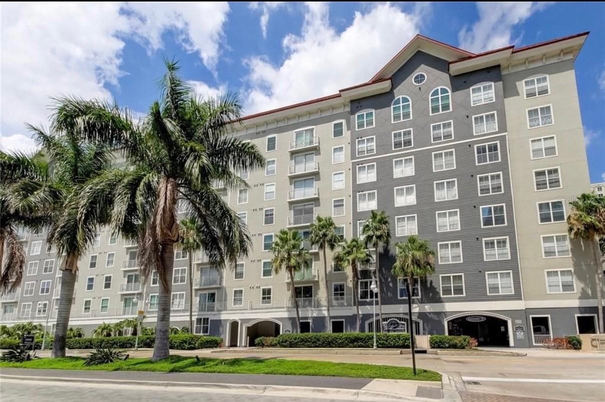 700 S HARBOUR ISLAND BLVD #240, Unit 240