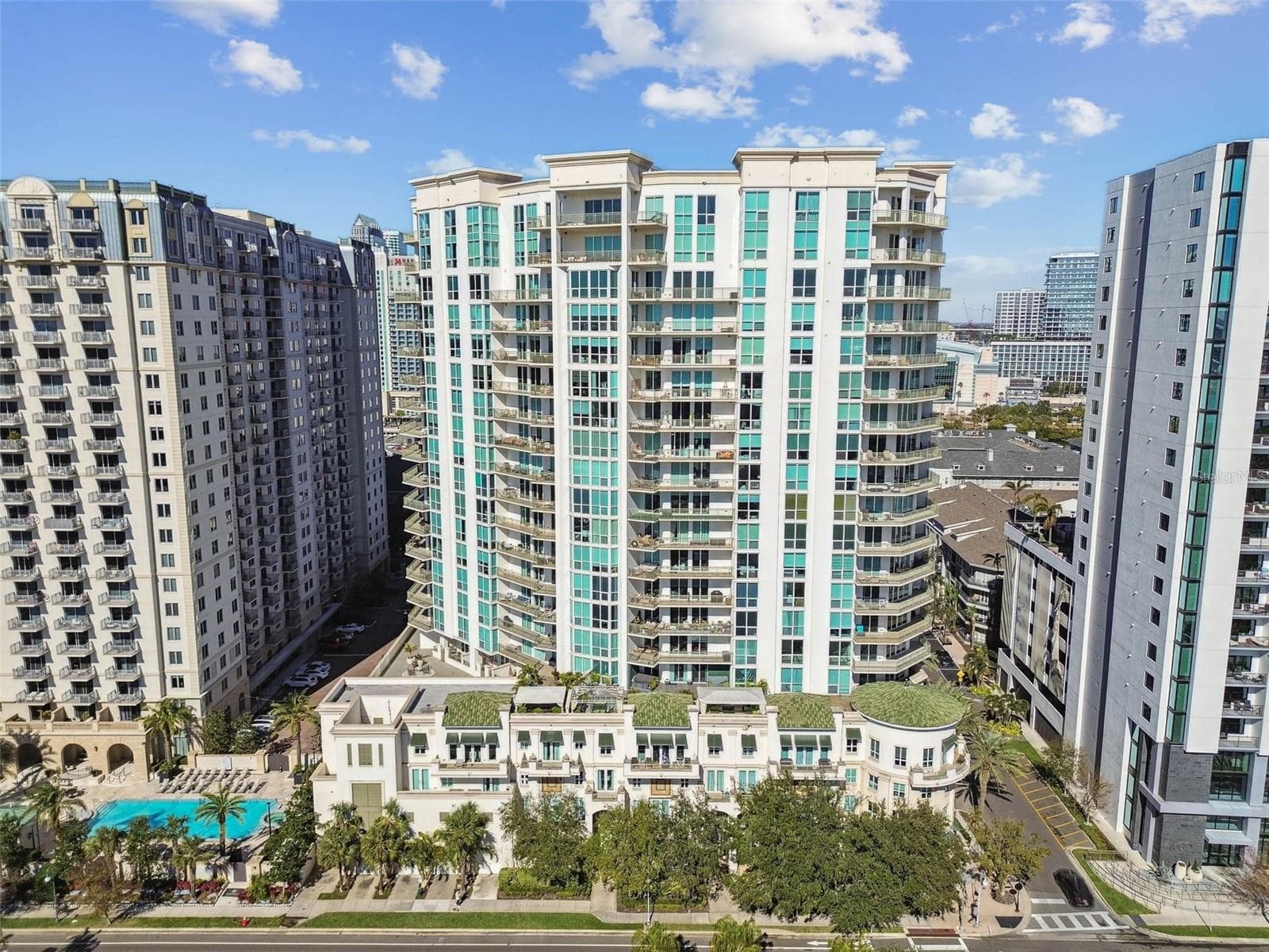 450 KNIGHTS RUN AVE #1501, Unit 1501
