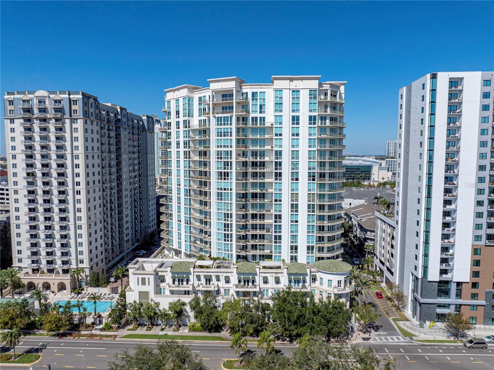 450 KNIGHTS RUN AVE #1103, Unit 1103