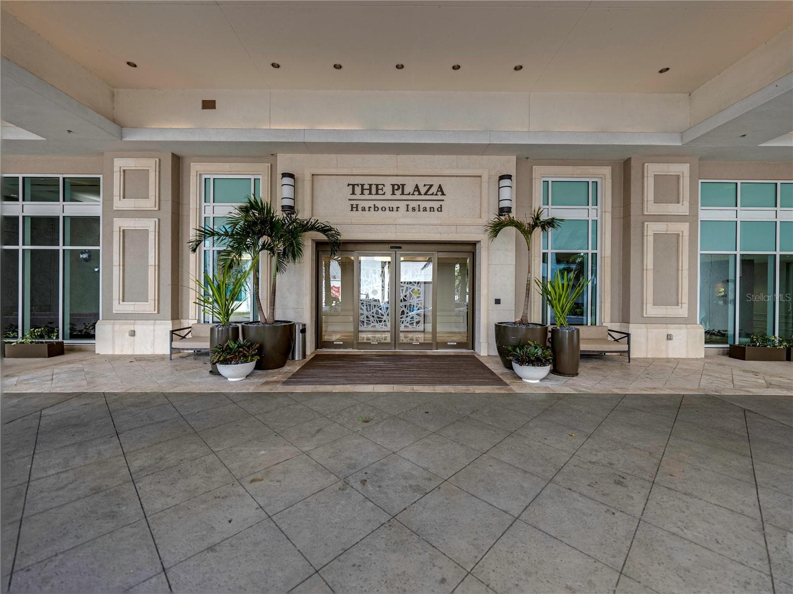 450 KNIGHTS RUN AVE #405, Unit 405